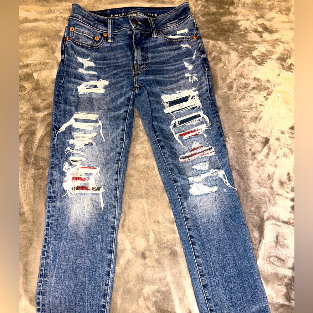 American Eagle ripped jeans